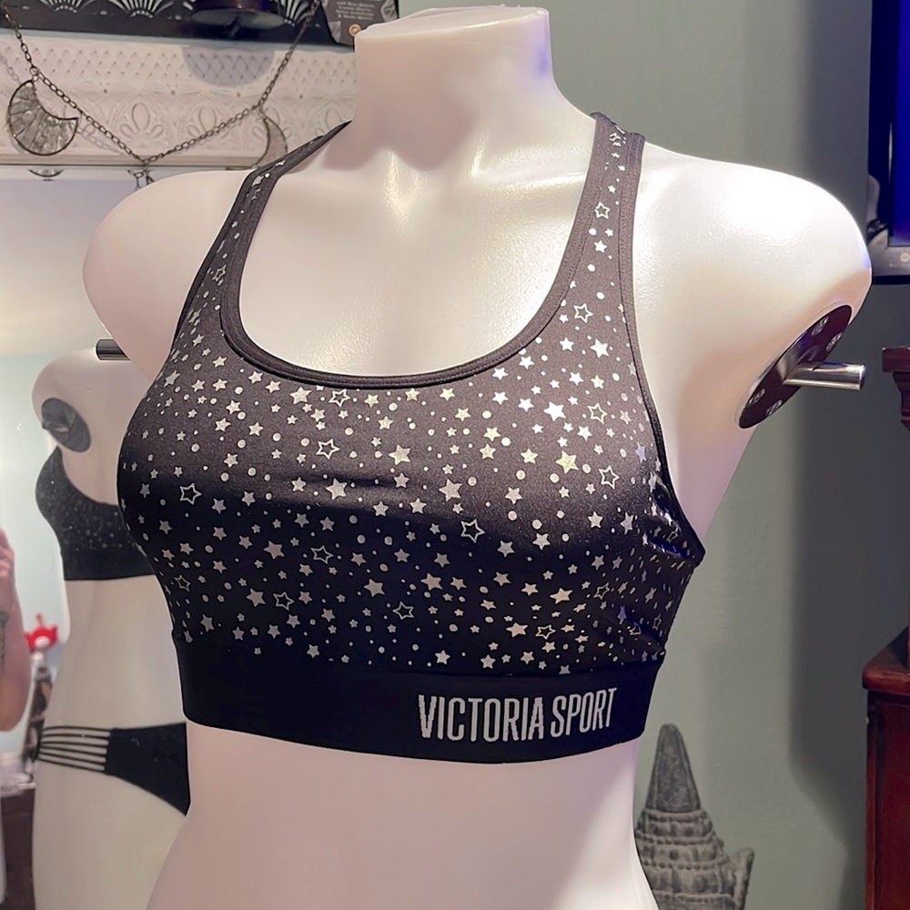 Victoria Sport sports bra, size small